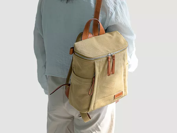 L'atteggiamento verso la vita in una borsa casual