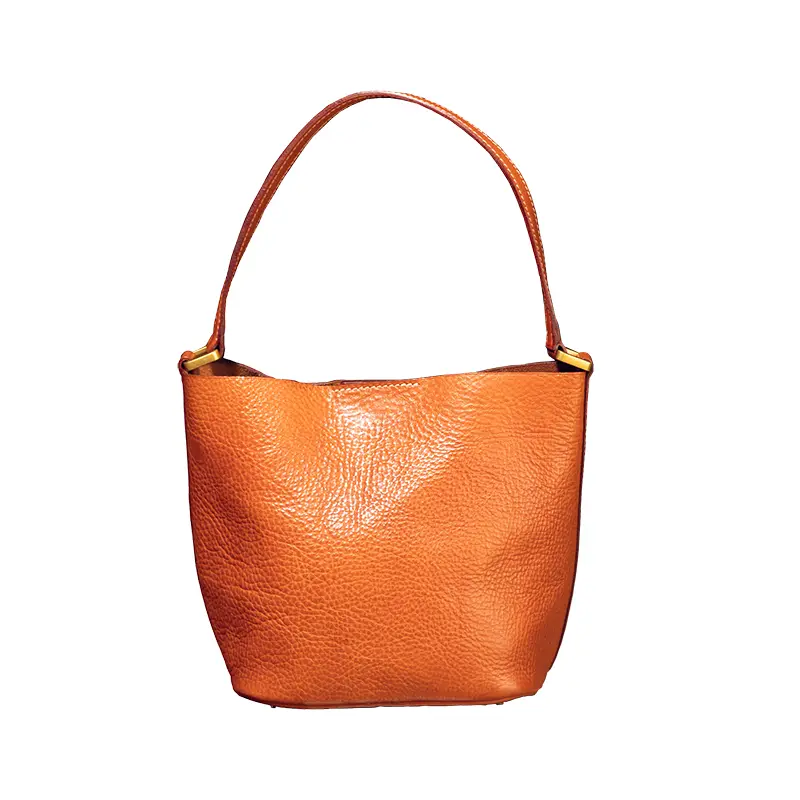 Cosa rende speciale una borsa conciata al vegetale?