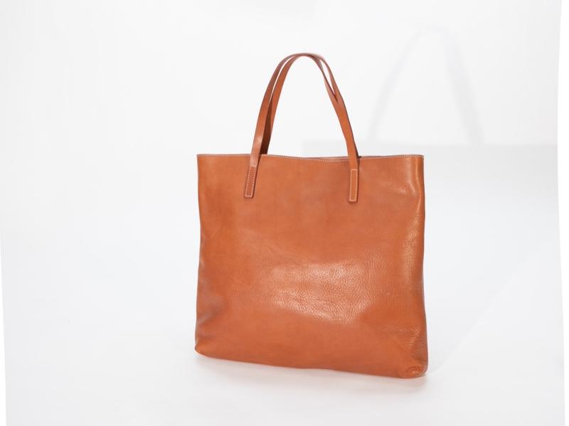 Perché le borse da sella vintage dominano la tendenza della moda classica del 2026?