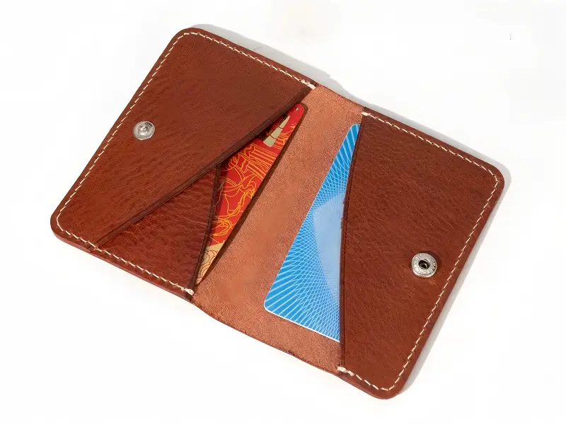 In che modo Godere ha assistito un cliente tedesco nella prototipazione e nello sviluppo del suo primo portafoglio personalizzato?